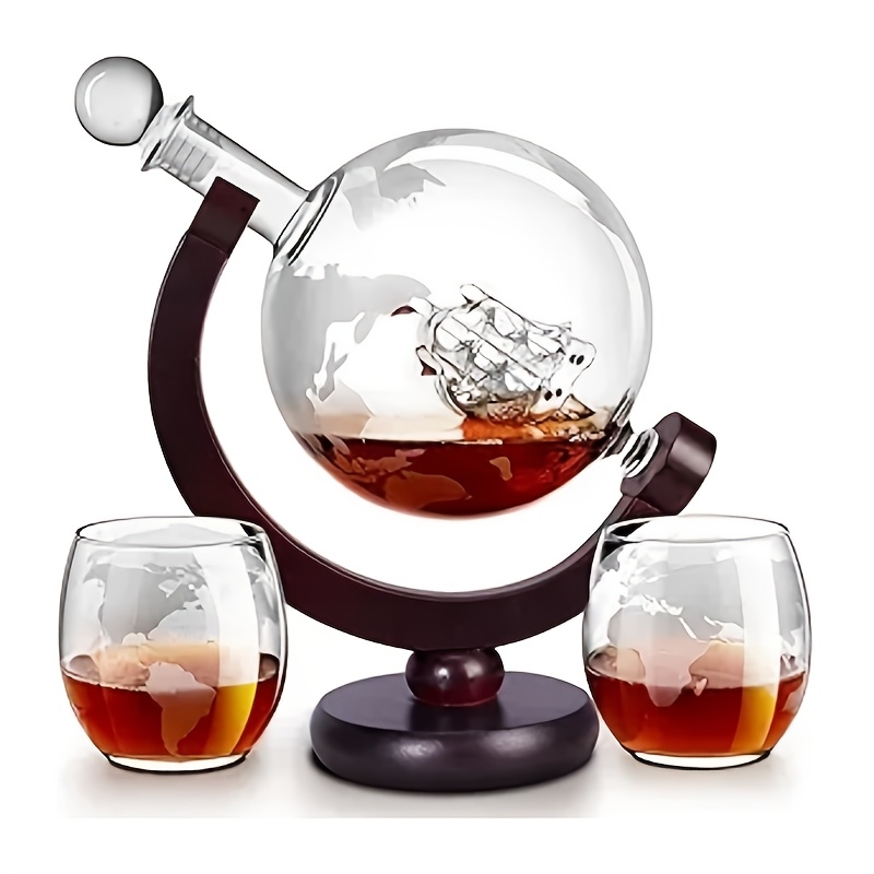A Set Consisting of One Distin - Decanter Globe Set 评论和价格
